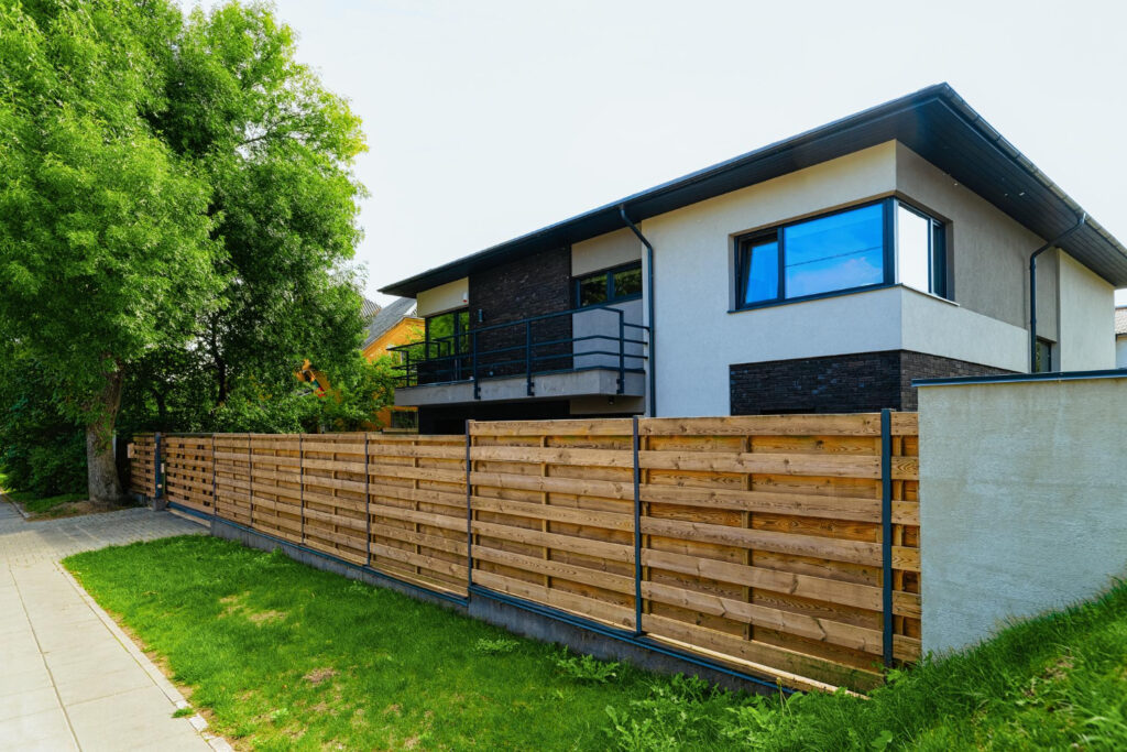 Aménagement de jardin et espaces extérieurs par TESSON Espaces Verts à Royville